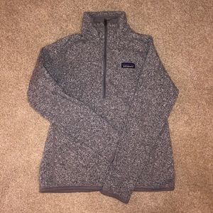 Women’s Patagonia half zip